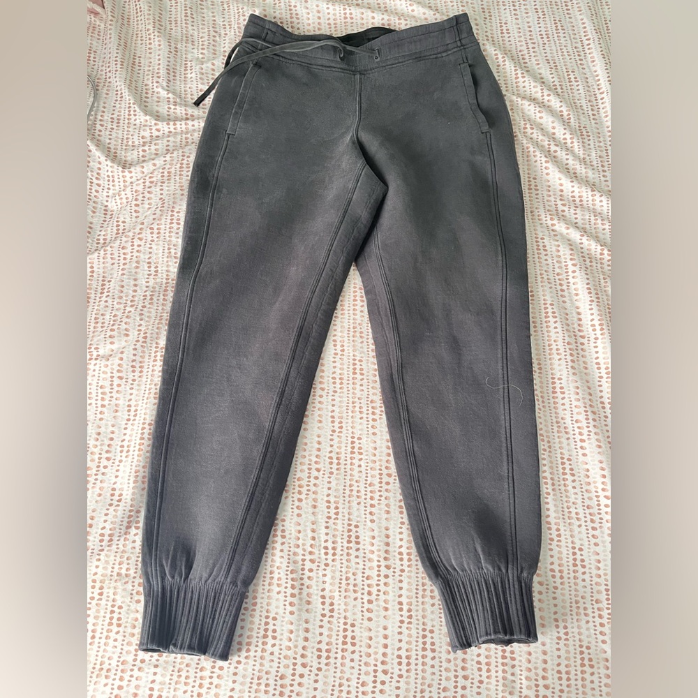 LULULEMON jogger pants